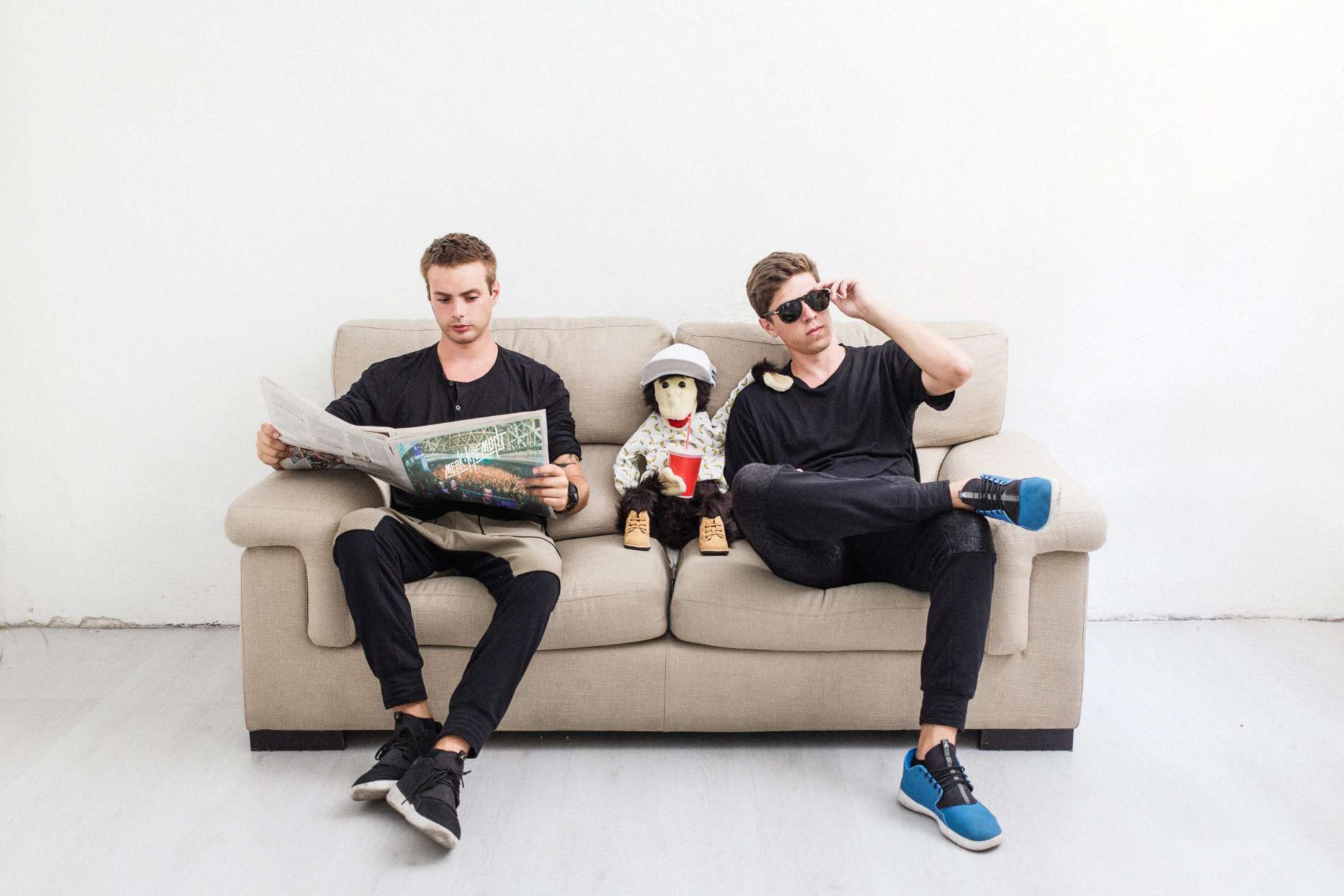 Free Download! Merk & Kremont vs Sunstars give away parts of their 'Eyes'