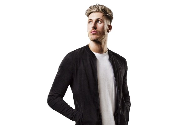 VIDEO: Watch Olly James play live stream DJ set VIDEO: Watch Olly James play live stream DJ set