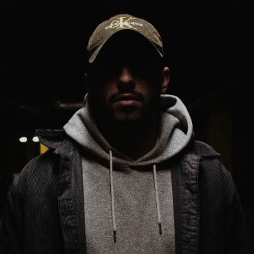 Alex Tolino