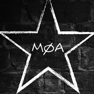 MØA