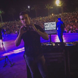 VINOMUSIC