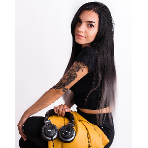 AYAdjgirl
