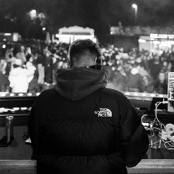 Nik Taylor