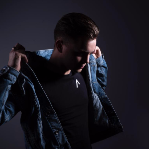 ENZO DAMIANO