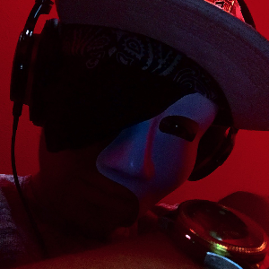 DEEMOTrii