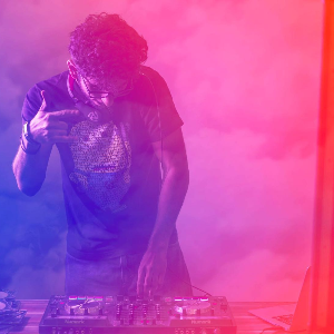 DJShnutz