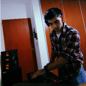 TomSoraa