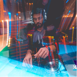 Dj Osvaldo Esparver
