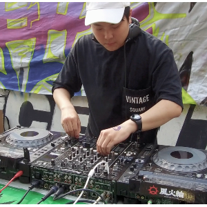 Reno Gordon DJ