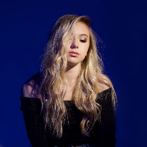 Lauren Presley