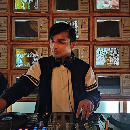 Bass_Dominator