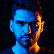 Elliot R