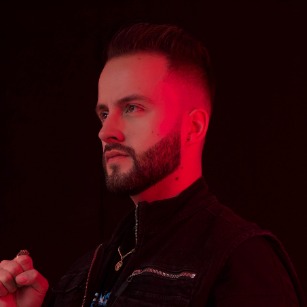 Esteban J Arcila