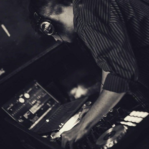 Tomi Castello