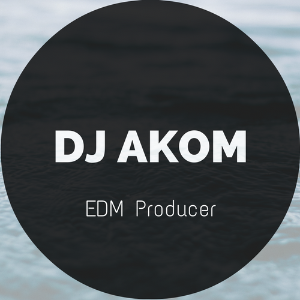DJ AKOM