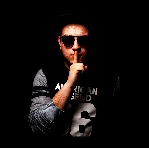 MIKIE MAC