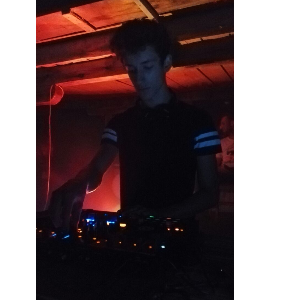 Azt3cDJ