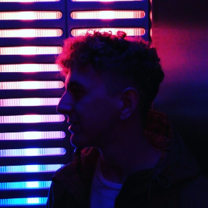 Arround