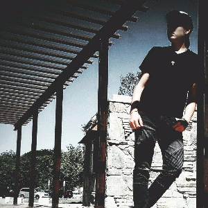 CR'S